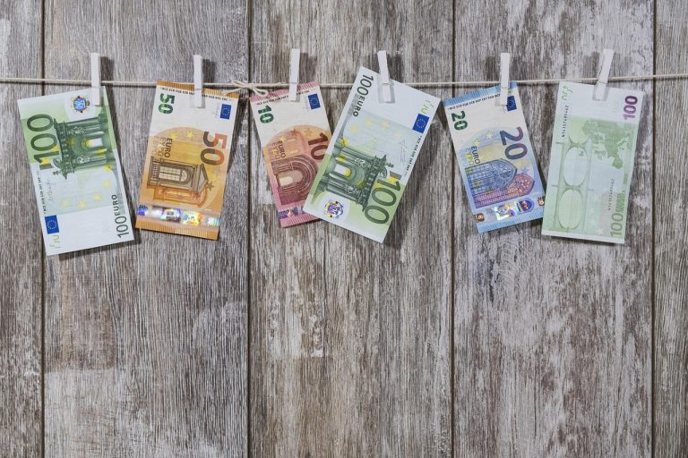 euro 2991837 1280 768x512 - Nachhaltiges Investieren – Geld mit gutem Gewissen anlegen